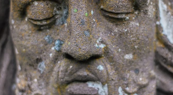 Close up photo of a statue