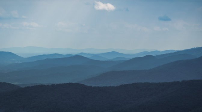 Photo of the blue ridge mountains