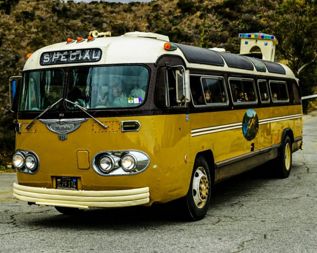 Photo of old yellow bus