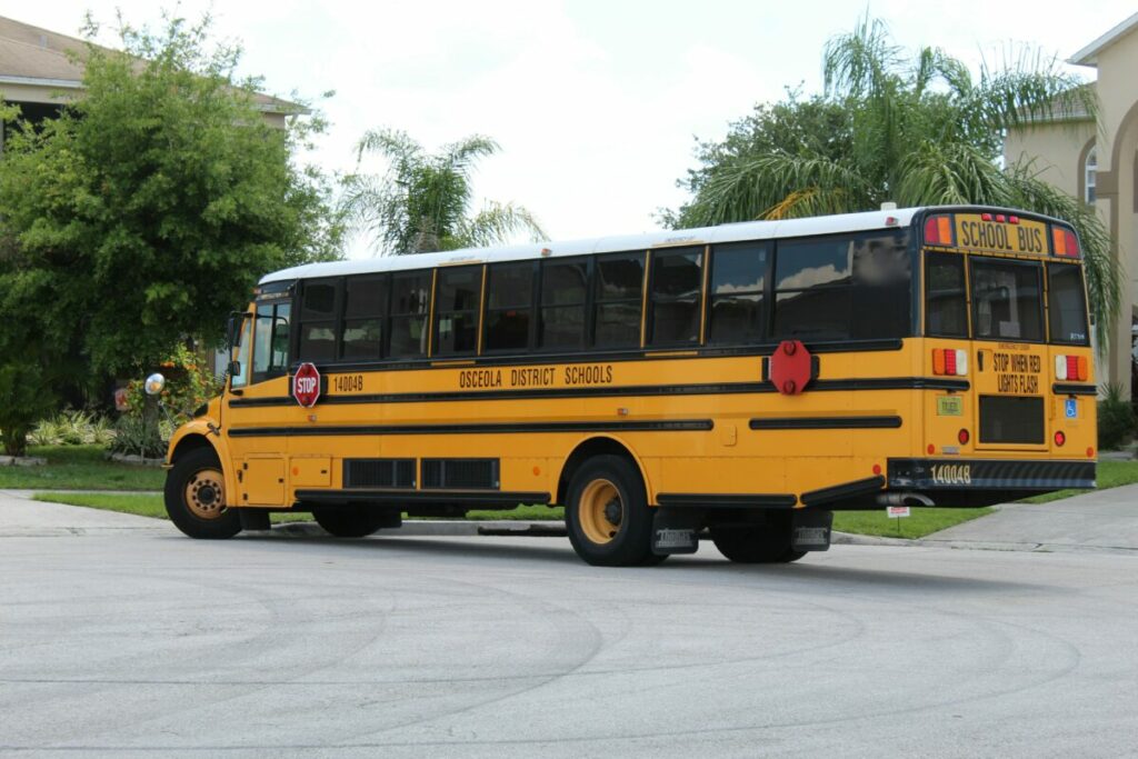 Photo of school bus