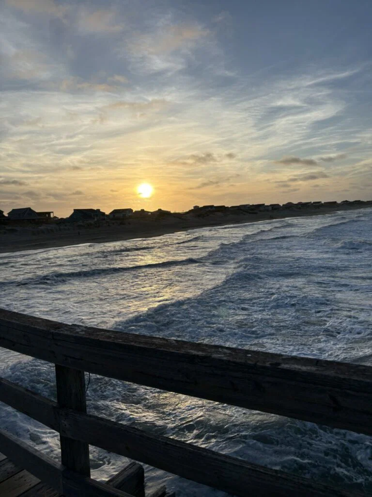 Photo of sun set over water